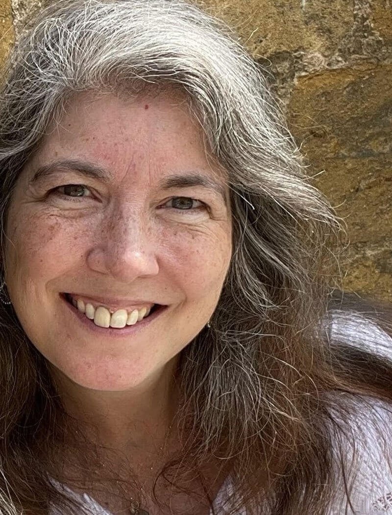 Portrait of Lisa, English teacher at Language Atelier